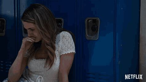 Chloe Amour GIFs .